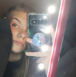 Meet your Posher, Jasmine